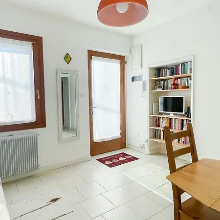 Apartment The Family Nest - Casetta Con Vista *